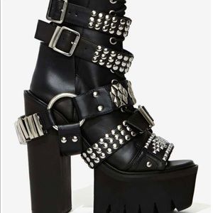 Jeffrey Campbell’s Mestizo Very Rare Worn one time